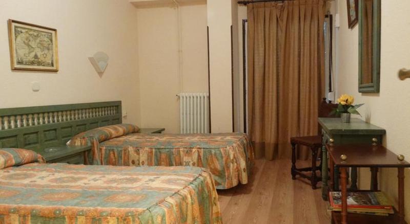 Hotel Montes Blancos Ezcaray Exterior photo